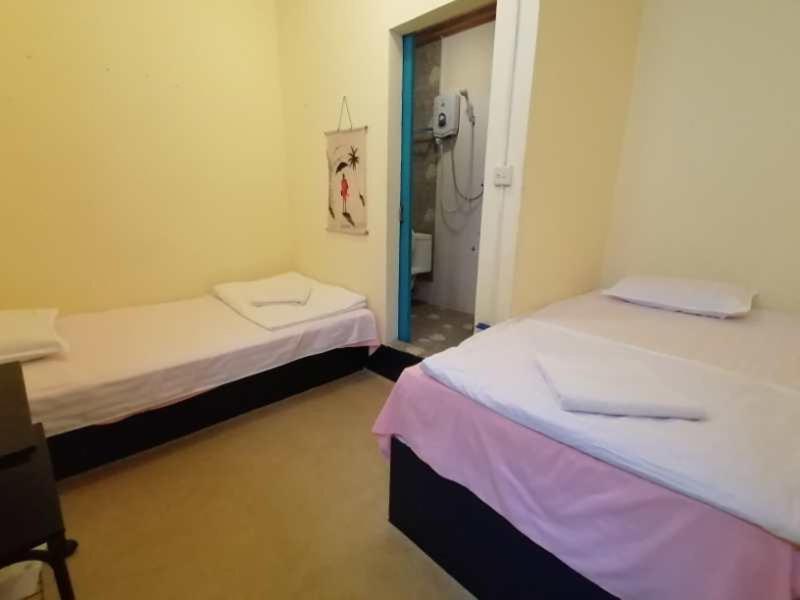 لوانغ برابانغ Viradesa Guesthouse المظهر الخارجي الصورة