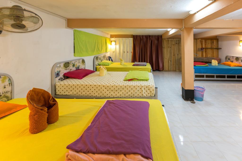 لوانغ برابانغ Viradesa Guesthouse المظهر الخارجي الصورة