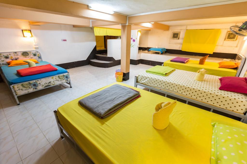 لوانغ برابانغ Viradesa Guesthouse المظهر الخارجي الصورة