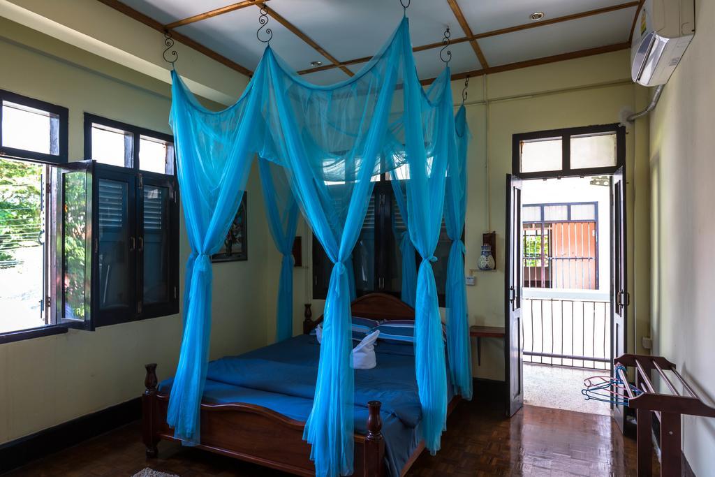 لوانغ برابانغ Viradesa Guesthouse المظهر الخارجي الصورة