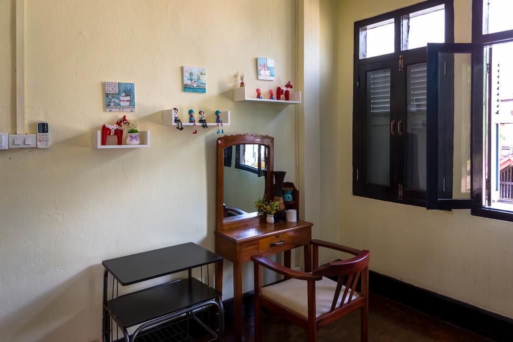 لوانغ برابانغ Viradesa Guesthouse المظهر الخارجي الصورة