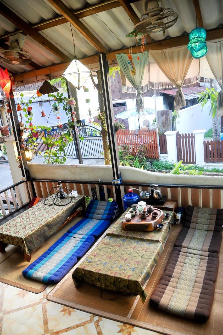 لوانغ برابانغ Viradesa Guesthouse المظهر الخارجي الصورة