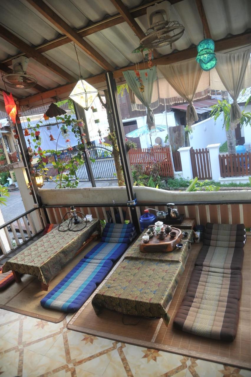 لوانغ برابانغ Viradesa Guesthouse المظهر الخارجي الصورة